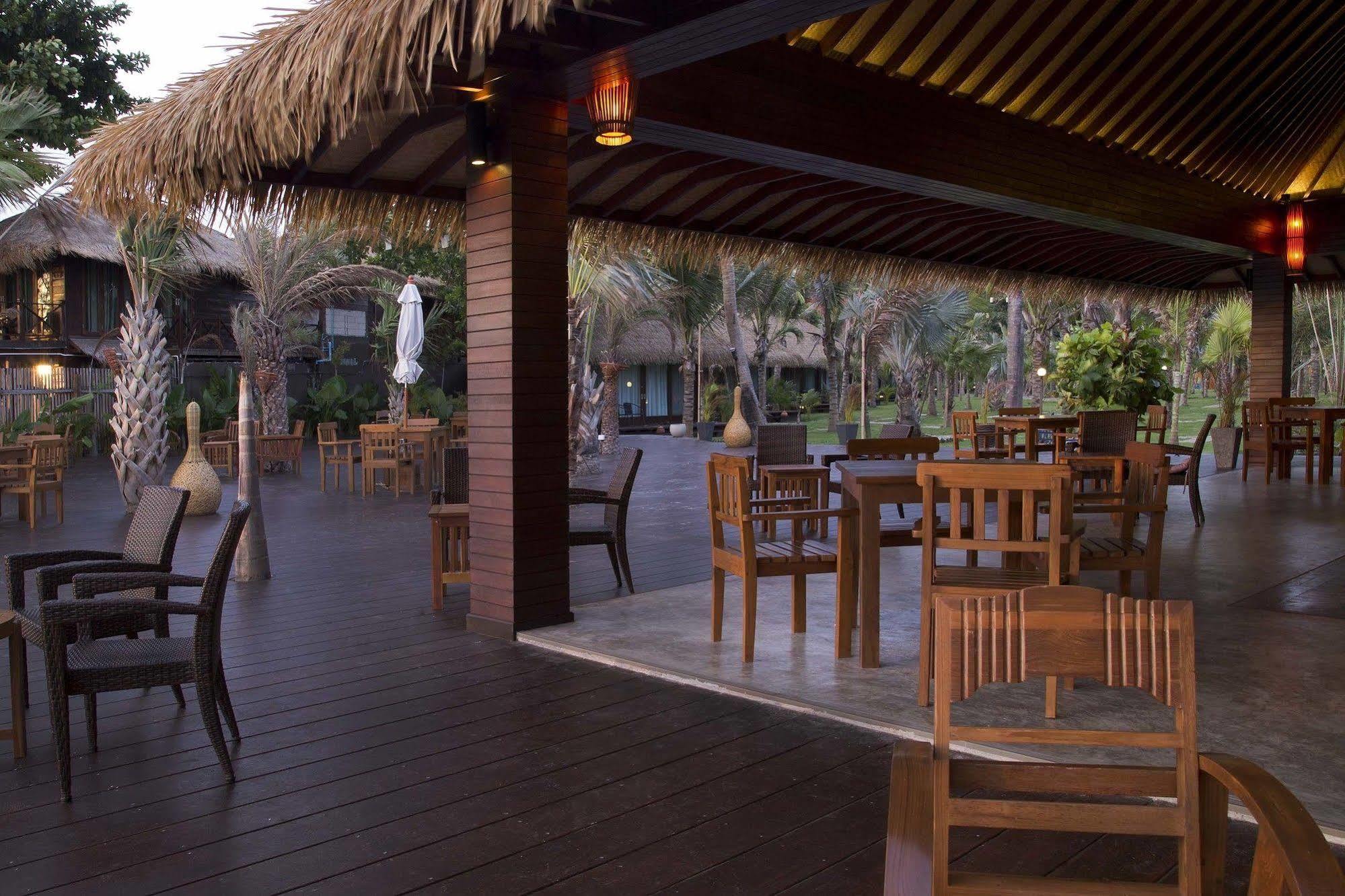 Mali Resort Sunrise Beach Koh Lipe Exterior photo